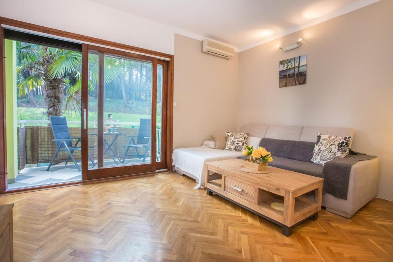 Apartment Mauro Пореч Екстер'єр фото