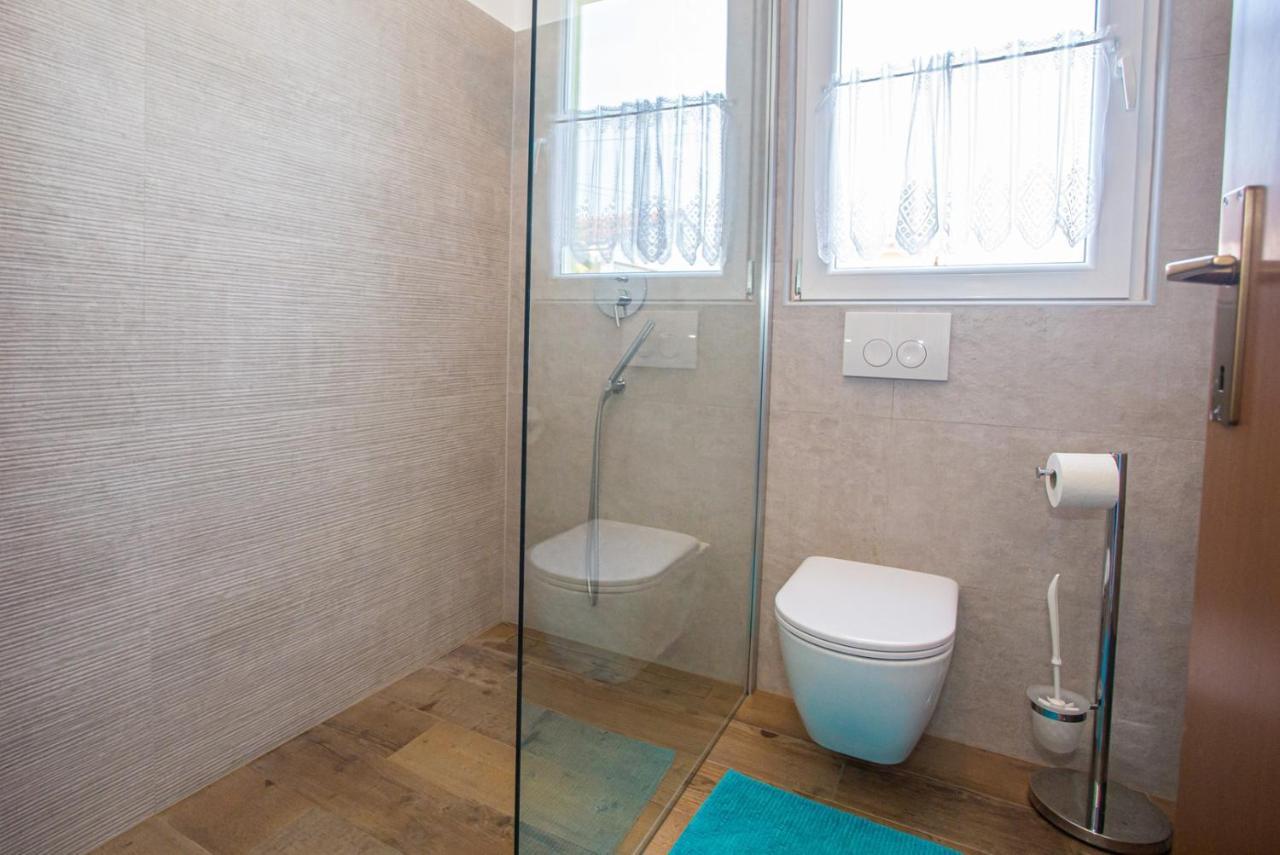 Apartment Mauro Пореч Екстер'єр фото